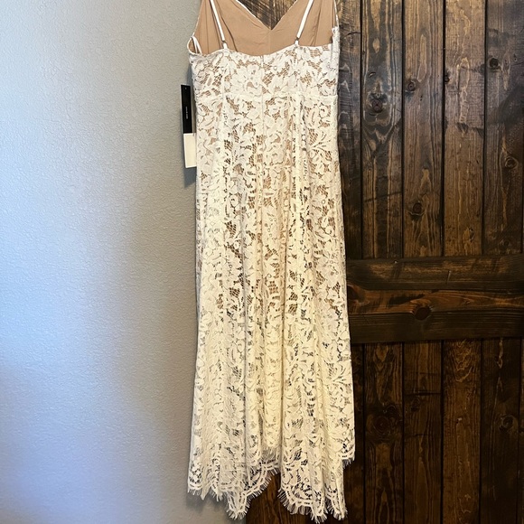 NWT Lulu’s One Wish White Lace Midi Dress - Picture 4 of 6